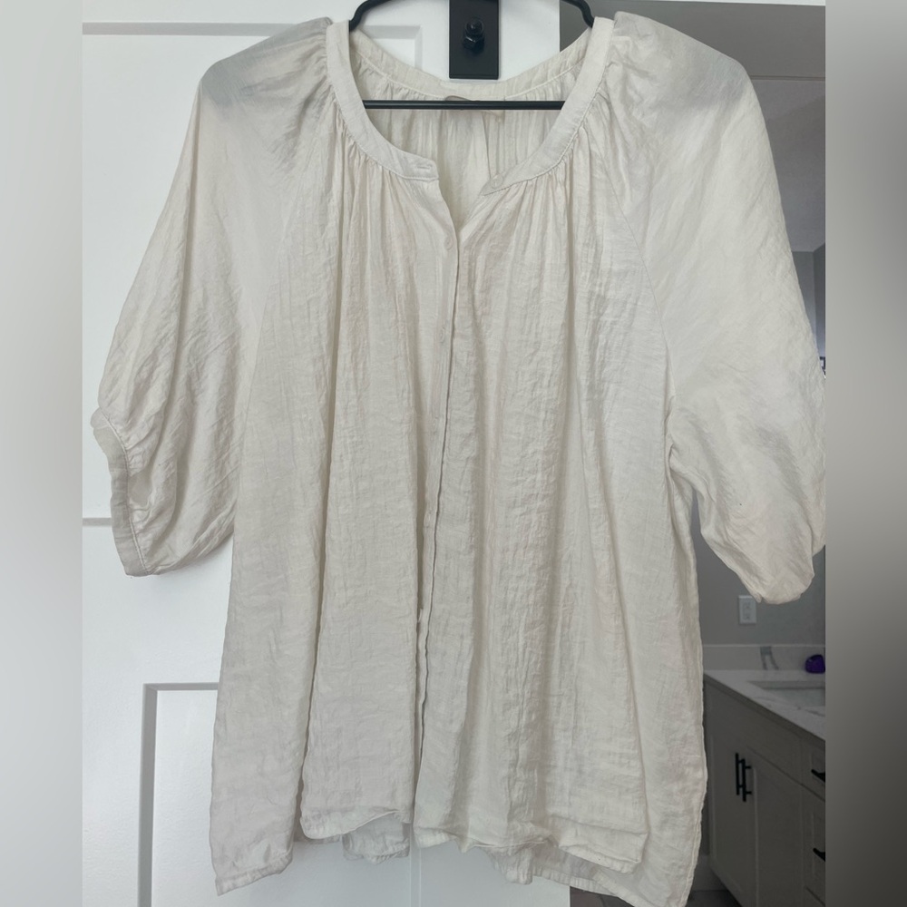 Allie Rose- Light weight white short sleeve blouse